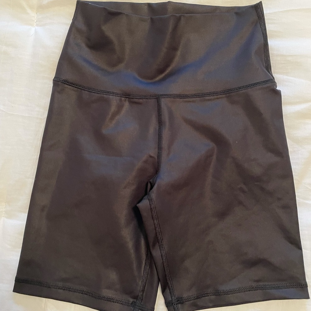 Aerie biker shorts size small